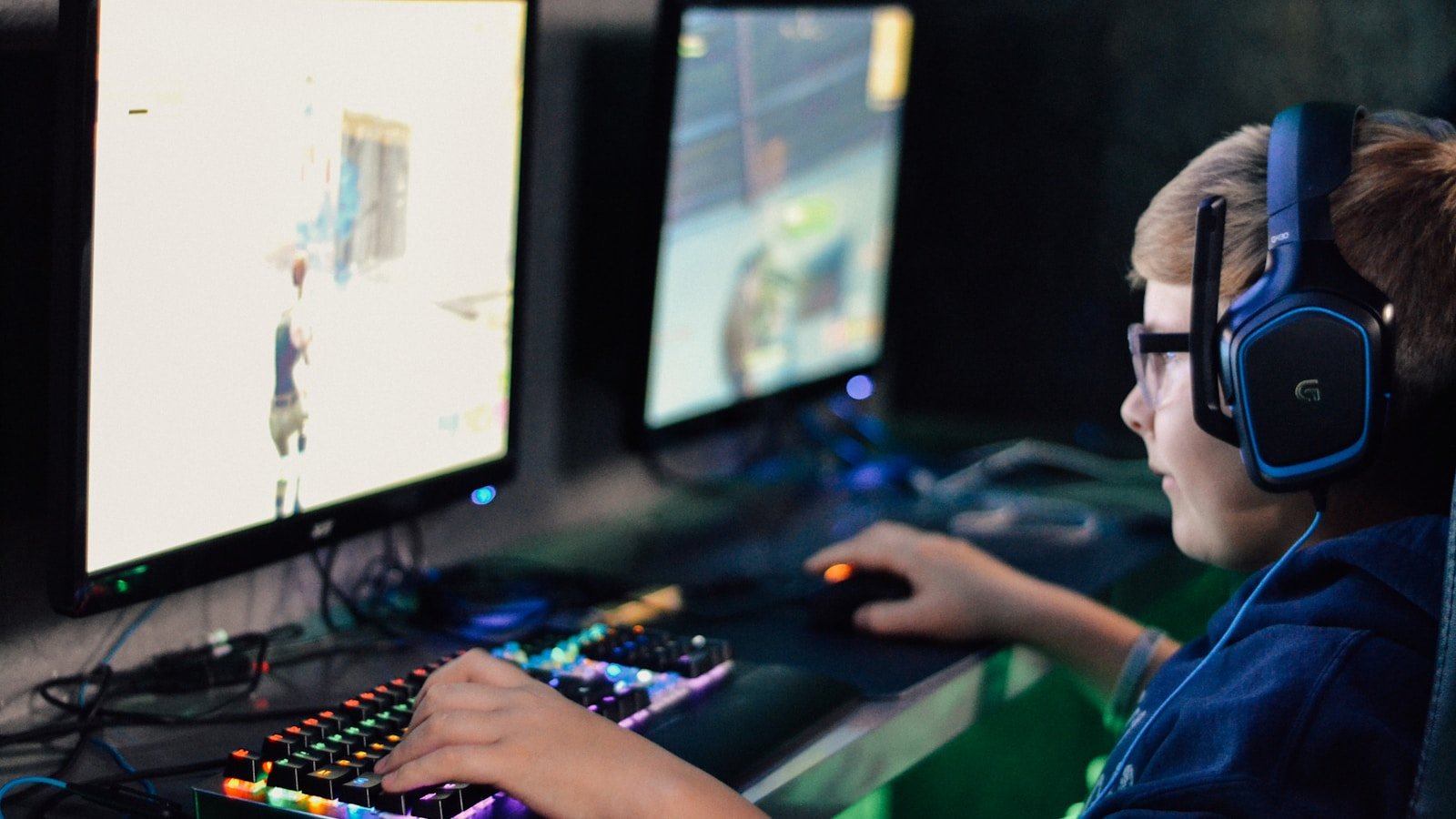 Melhores headsets gamer em 2026: 5 opções para diferentes orçamentos